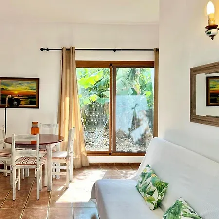 Holiday home Home, Fuencaliente